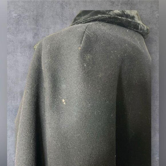 Vintage Black Wool Cape by Kahn Tailoring Co. - Picture 13 of 13